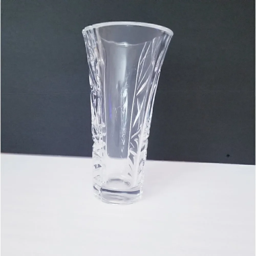 Vintage Cristal d'arques lead crystal vase